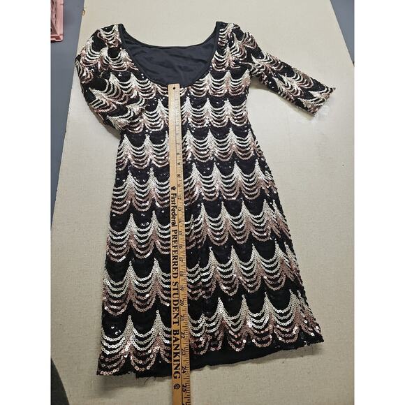 Art Deco Scalloped Sequin Dress Sz Med Gatsby 20s Style Event Glam - Picture 9 of 10